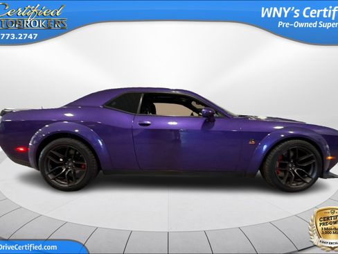 Used 2019 Dodge Challenger R/T Scat Pack RWD image 4