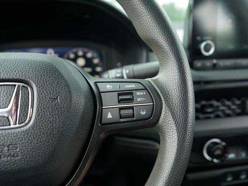 Used 2023 Honda Accord LX image 30