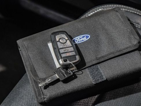 Used 2017 Ford F350 Lariat w/ Lariat Ultimate Package image 67