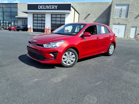 Certified 2023 Kia Rio S image 3