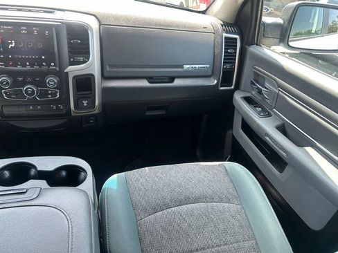 Used 2018 RAM 1500 Big Horn RWD image 13