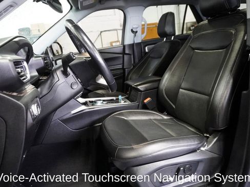 Used 2022 Ford Explorer Limited image 17