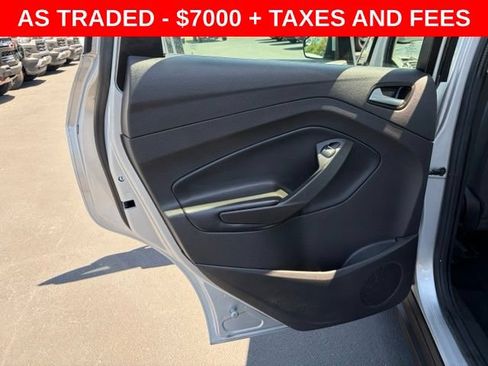 Used 2016 Ford C-MAX SE FWD image 13
