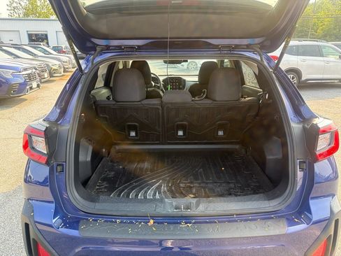 Used 2024 Subaru Crosstrek 2.0i Premium AWD/4WD image 17