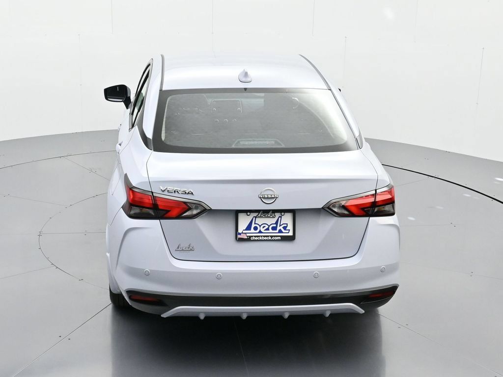 New 2025 Nissan Versa SV w/ Trunk Package FWD image 33