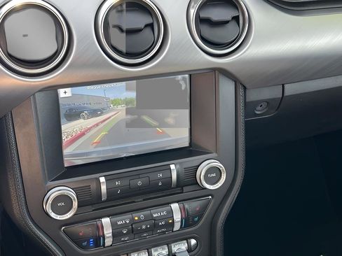 Used 2018 Ford Mustang Premium image 16