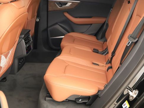 New 2026 Audi Q8 Premium Plus image 28