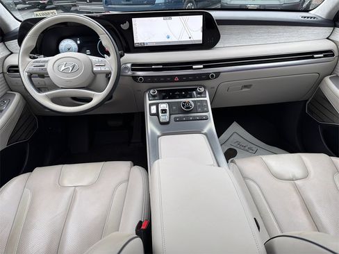 Used 2023 Hyundai Palisade Calligraphy w/ Winter Package image 23