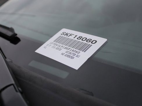 New 2025 Ford F150 XLT w/ Equipment Group 302A MID image 32