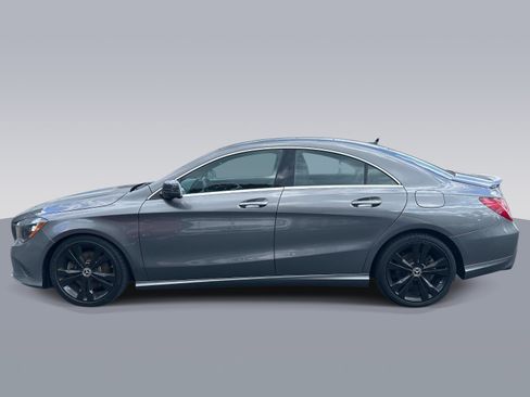 Used 2018 Mercedes-Benz CLA 250 4MATIC image 6