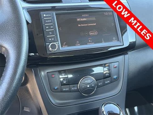 Used 2019 Nissan Sentra SV image 3