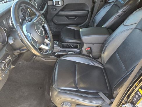 Used 2021 Jeep Wrangler Unlimited Rubicon 4xe w/ Steel Bumper Group image 12