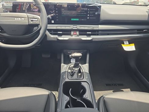 New 2026 Kia K4 EX FWD image 14