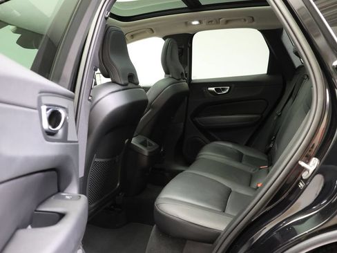 Used 2023 Volvo XC60 B5 Plus w/ Protection Package Premier AWD/4WD image 35