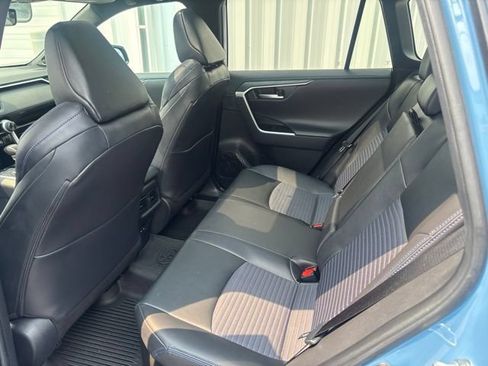 Used 2025 Toyota RAV4 XSE w/ Advanced Technology Package AWD/4WD image 11