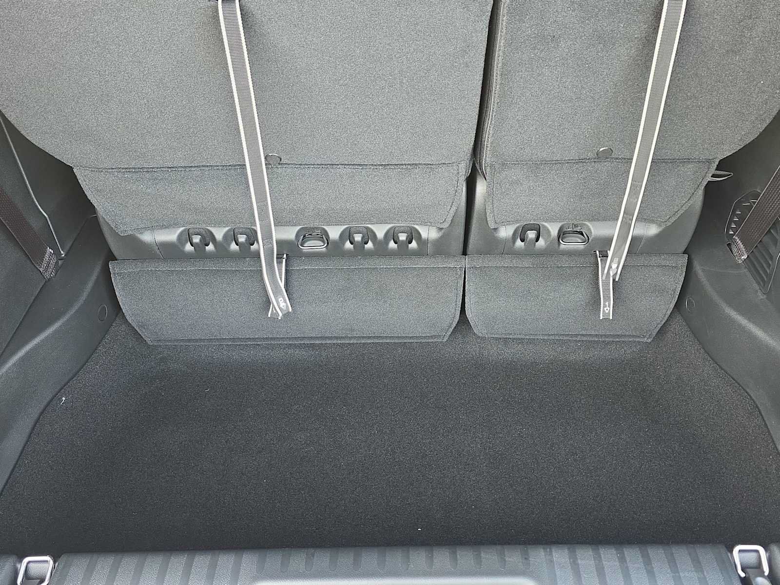 Used 2026 Chrysler Pacifica Select FWD image 23