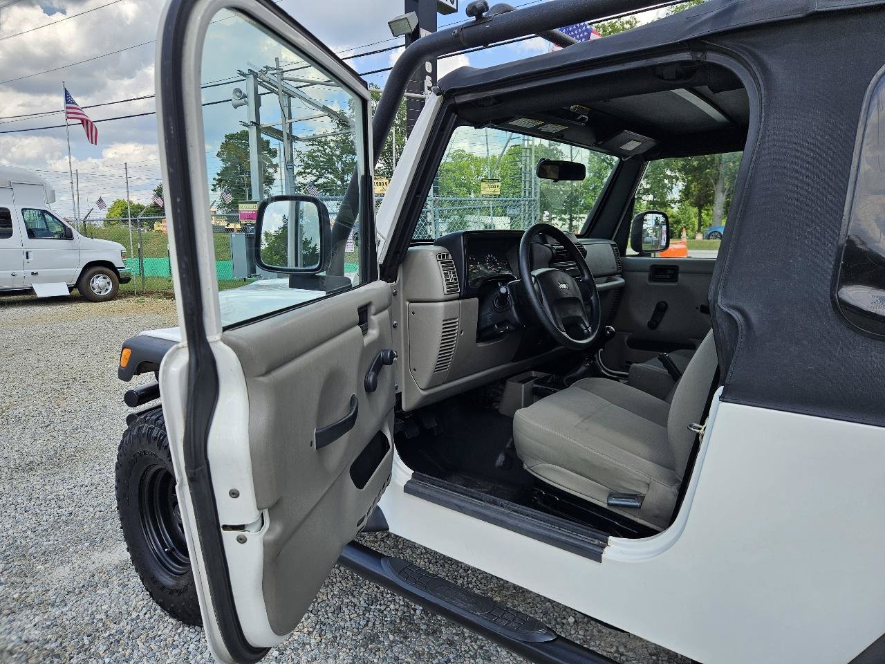 Used 2006 Jeep Wrangler Unlimited AWD/4WD image 19