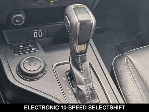 Used 2019 Ford Ranger Lariat w/ Equipment Group 501A Mid AWD/4WD image 8