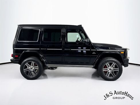 Used 2017 Mercedes-Benz G 63 AMG 4MATIC image 8