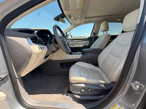 Certified 2024 Cadillac XT5 Premium Luxury w/ LPO, Floor Liner Package AWD/4WD image 30