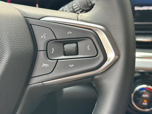 Used 2026 Chevrolet Trax LT w/ Midnight Edition FWD image 36