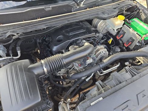 Used 2019 RAM 1500 Big Horn image 11