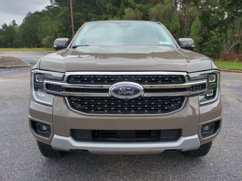 New 2025 Ford Ranger Lariat w/ FX4 Off-Road Package image 9