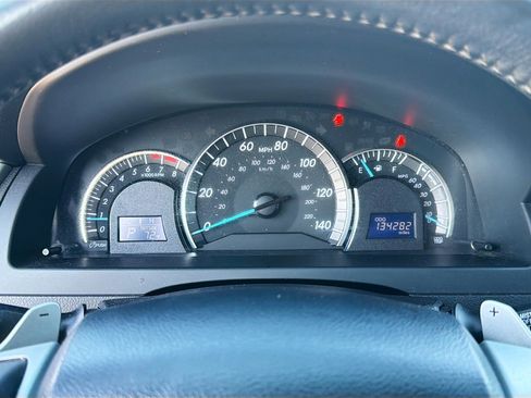 Used 2013 Toyota Camry SE image 33