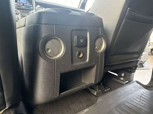 Used 2016 Ford F350 Platinum image 26