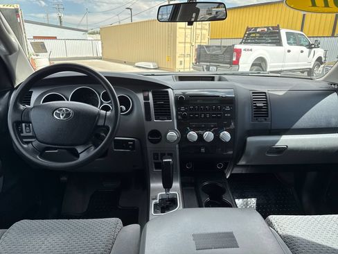 Used 2011 Toyota Tundra 2WD CrewMax w/ Tow Pkg image 15