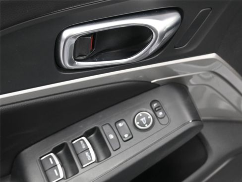 Certified 2023 Acura Integra image 8