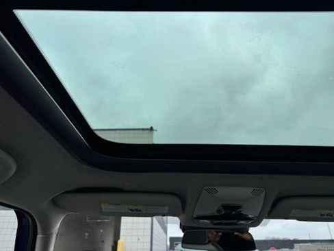 Used 2025 MINI Cooper S image 15