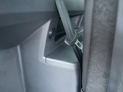 New 2026 Volkswagen Atlas SE image 35