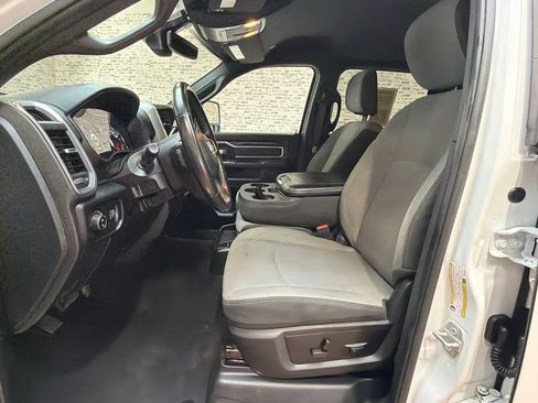 Used 2024 RAM 2500 Big Horn AWD/4WD image 21