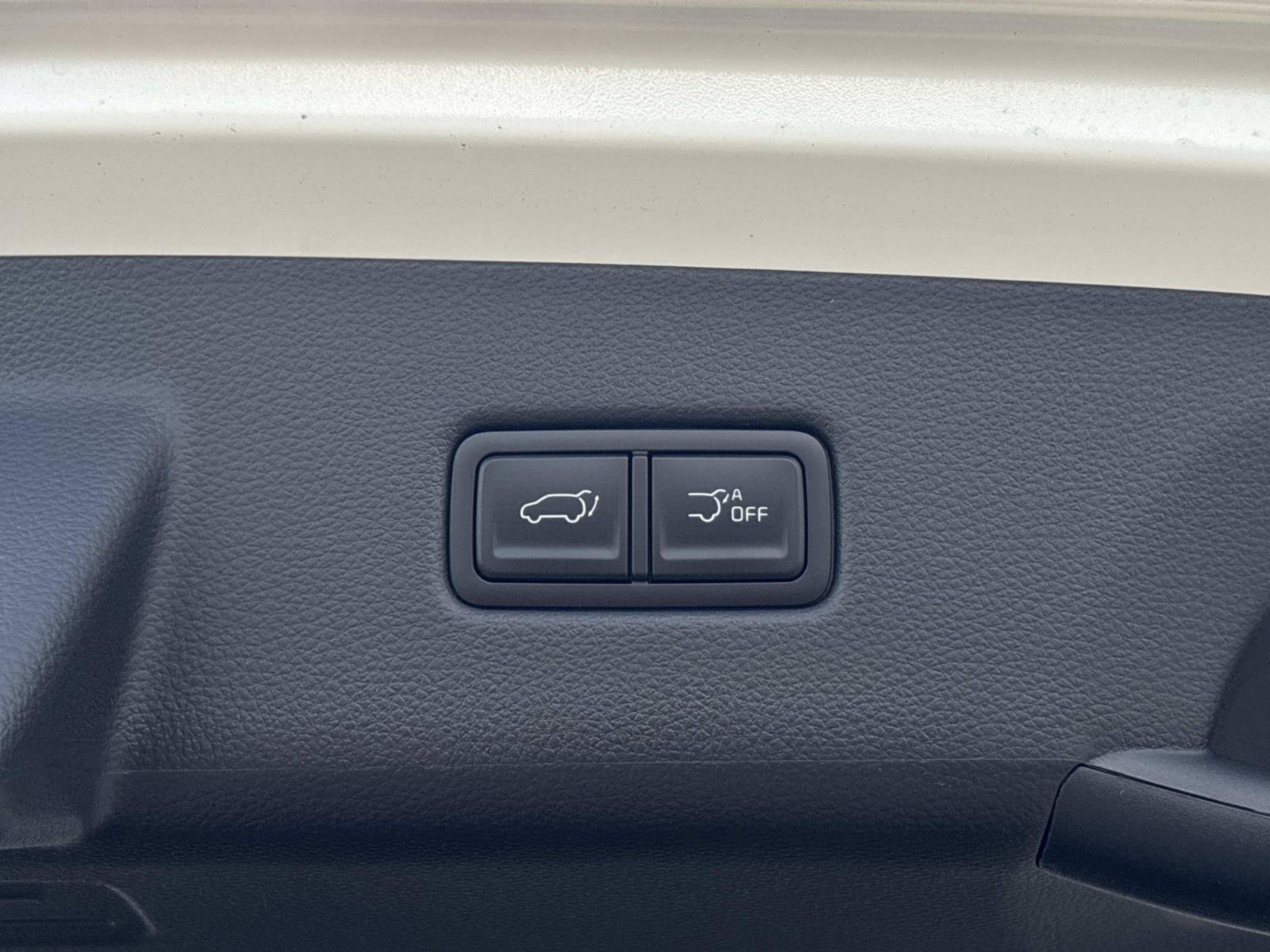 New 2027 Kia Carnival SX Prestige FWD image 10