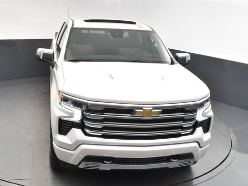 New 2025 Chevrolet Silverado 1500 High Country AWD/4WD image 42
