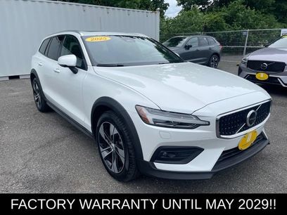 Used 2025 Volvo V60 B5 Cross Country Plus