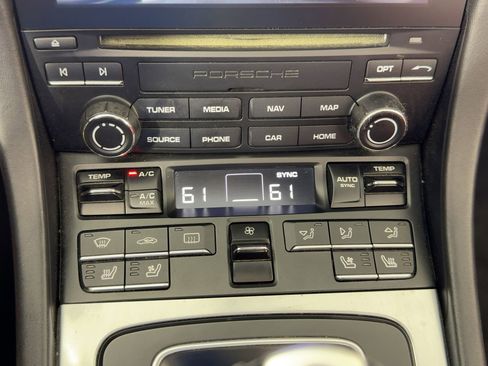 Certified 2017 Porsche 911 Turbo image 17