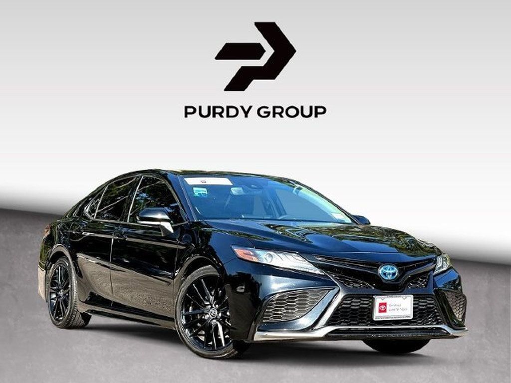 Certified 2024 Toyota Camry XSE w/ Navigation Package FWD image 1