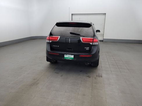 Used 2015 Lincoln MKX AWD w/ Equipment Group 101A image 7