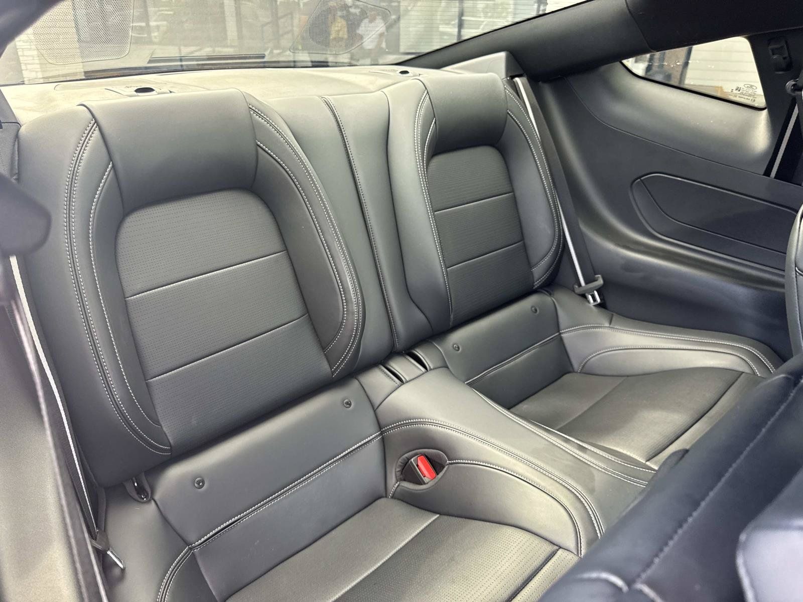 Used 2025 Ford Mustang GT Premium RWD image 9