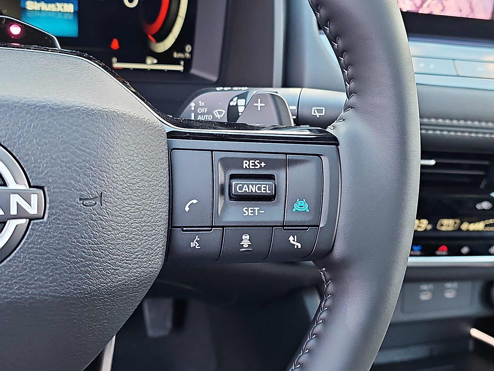 Certified 2025 Nissan Rogue SL w/ Tech Package AWD/4WD image 25
