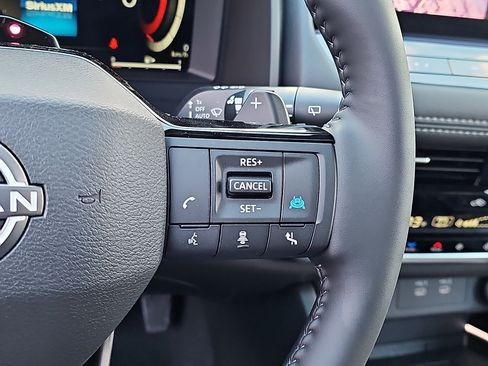 Certified 2025 Nissan Rogue SL w/ Tech Package AWD/4WD image 25
