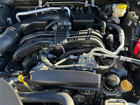 Used 2022 Subaru Outback Premium image 30