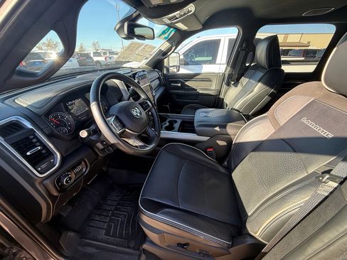 Used 2024 RAM 2500 Laramie w/ Night Edition image 11