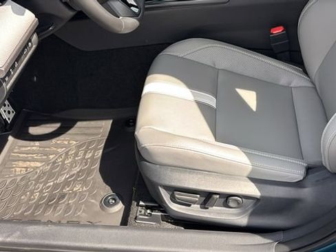 New 2026 Toyota Camry SE image 24