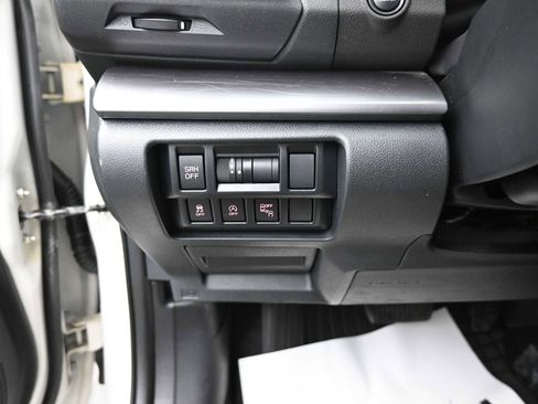 Used 2021 Subaru Crosstrek 2.5i Limited w/ Moonroof Package 2 image 9