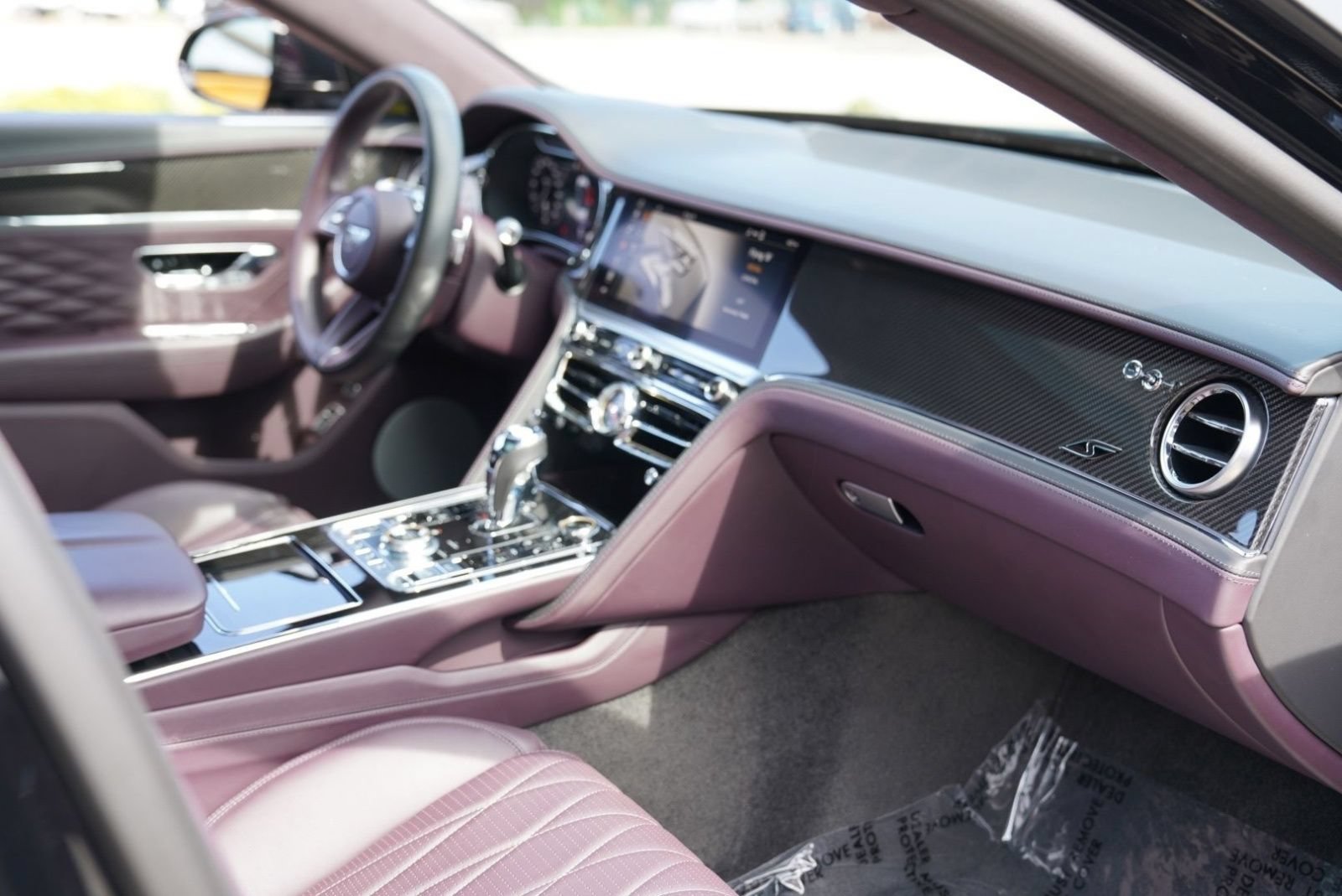 Used 2023 Bentley Flying Spur S V8 AWD/4WD image 44
