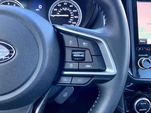 Used 2019 Subaru Forester Limited image 25