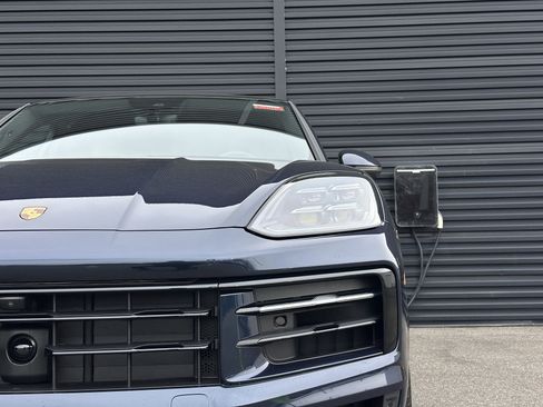 New 2026 Porsche Cayenne S AWD/4WD image 20